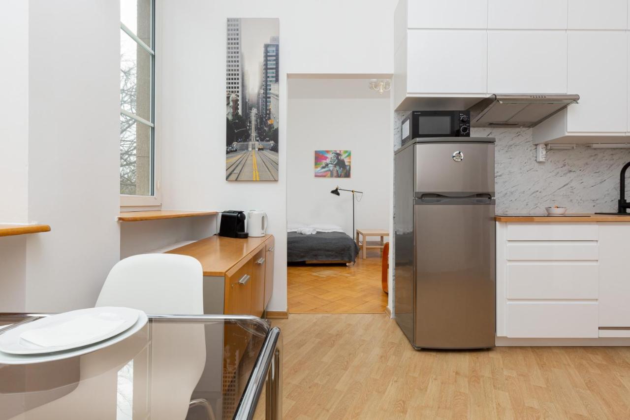 Downtown Studio Apartment By The Park By Noclegi Renters Warsawa Bagian luar foto